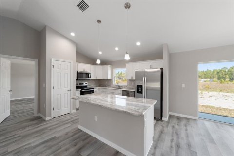 House in Citrus Springs, Florida 3 bedrooms, 137.03 sq.m. № 1626511 - photo 9