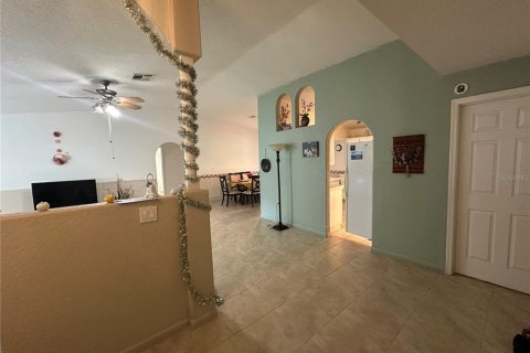 Villa ou maison à vendre à Kissimmee, Floride: 4 chambres, 159.7 m2 № 2123152 - photo 7