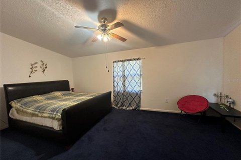 Villa ou maison à vendre à Kissimmee, Floride: 4 chambres, 159.7 m2 № 2123152 - photo 25
