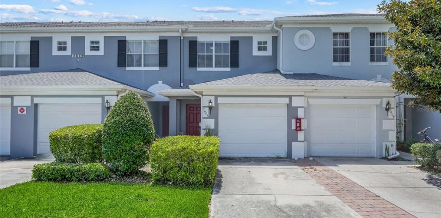Townhouse in Orlando, Florida 2 bedrooms, 121.14 sq.m. № 2167326