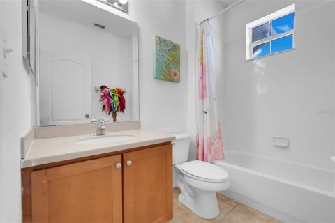 Townhouse in Orlando, Florida 2 bedrooms, 121.14 sq.m. № 2167326 - photo 29