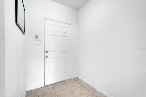 Townhouse in Orlando, Florida 2 bedrooms, 121.14 sq.m. № 2167326 - photo 11
