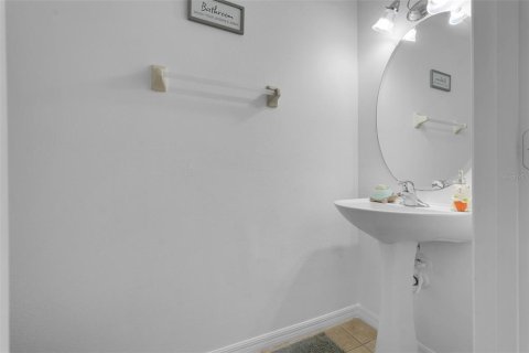 Townhouse in Orlando, Florida 2 bedrooms, 121.14 sq.m. № 2167326 - photo 30