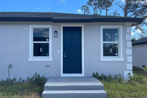 Apartamento en alquiler en Rotonda, Florida, 3 dormitorios, 97.27 m2 № 1909134 - foto 2