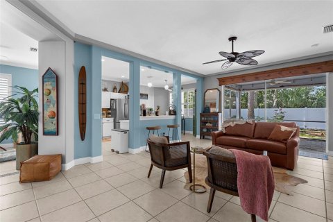 Villa ou maison à louer à Sarasota, Floride: 3 chambres, 178.47 m2 № 1857697 - photo 11