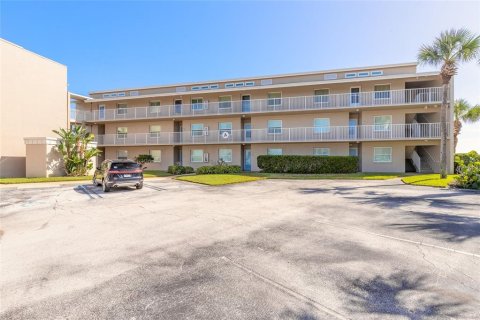 Copropriété à vendre à New Smyrna Beach, Floride: 4 chambres, 134.71 m2 № 2373472 - photo 7