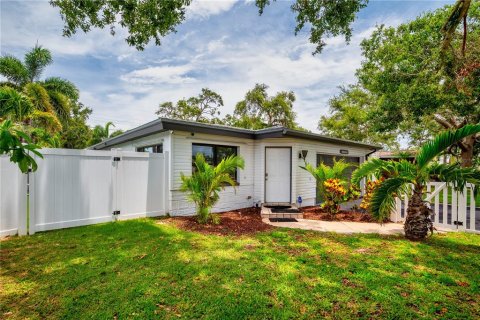 Casa en venta en Seminole, Florida, 3 dormitorios, 151.99 m2 № 1874029 - foto 6