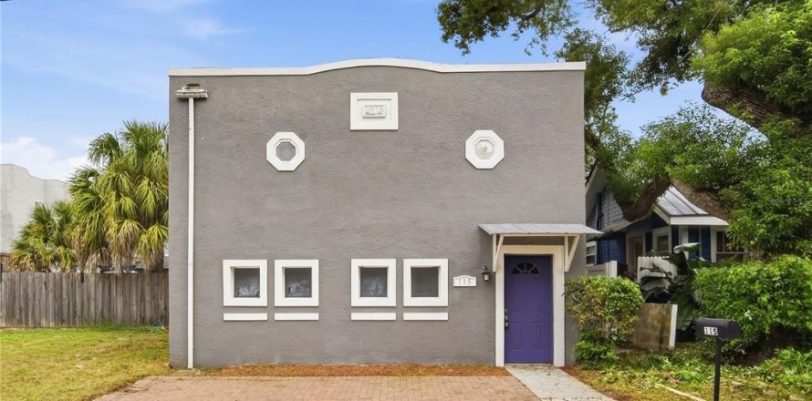 Villa ou maison à Tampa, Floride 3 chambres, 111.48 m2 № 2386789