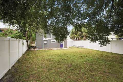 Villa ou maison à louer à Tampa, Floride: 3 chambres, 111.48 m2 № 2386789 - photo 17