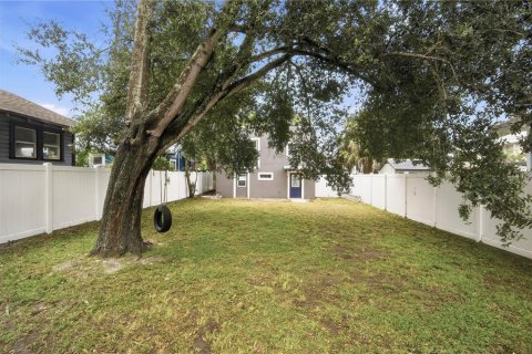 Villa ou maison à louer à Tampa, Floride: 3 chambres, 111.48 m2 № 2386789 - photo 18