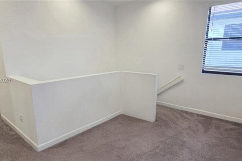 Casa en alquiler en Fort Lauderdale, Florida, 4 dormitorios, 217.76 m2 № 2076572 - foto 26