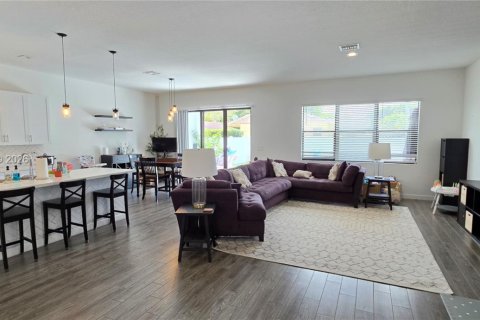 Casa en alquiler en Fort Lauderdale, Florida, 4 dormitorios, 217.76 m2 № 2076572 - foto 6