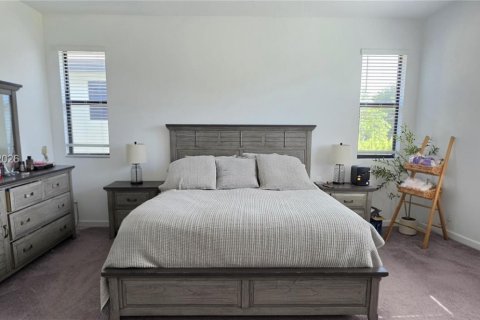 Casa en alquiler en Fort Lauderdale, Florida, 4 dormitorios, 217.76 m2 № 2076572 - foto 28
