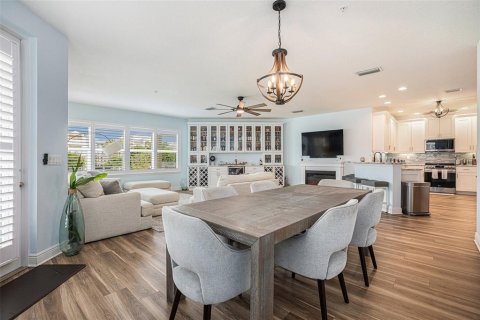 Купить кондоминиум в Брейдентон, Флорида 10 комнат, 172.24м2, № 1848452 - фото 4