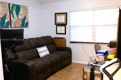 Casa en venta en Plantation, Florida, 2 dormitorios, 98.66 m2 № 2043237 - foto 18