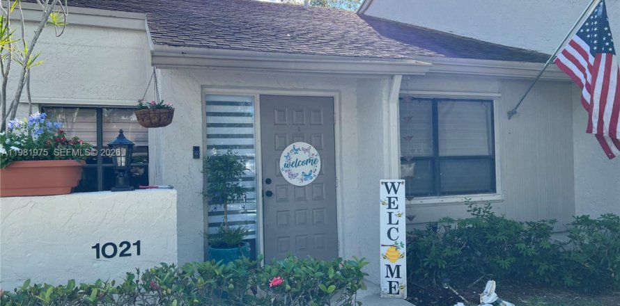 Casa en Plantation, Florida 2 dormitorios, 98.66 m2 № 2043237