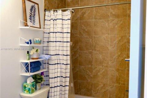 Casa en venta en Plantation, Florida, 2 dormitorios, 98.66 m2 № 2043237 - foto 22