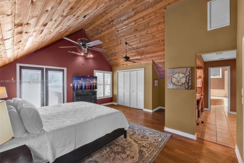 Купить виллу или дом в Палм Сити, Флорида 3 спальни, 210.24м2, № 1981147 - фото 8