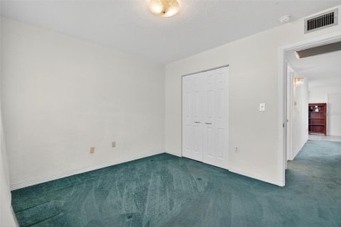 Copropriété à vendre à Seminole, Floride: 2 chambres, 81.2 m2 № 2123034 - photo 17