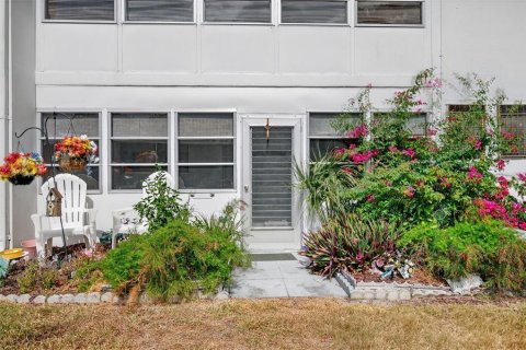 Copropriété à vendre à Seminole, Floride: 2 chambres, 81.2 m2 № 2123034 - photo 25
