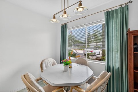Copropriété à vendre à Seminole, Floride: 2 chambres, 81.2 m2 № 2123034 - photo 3