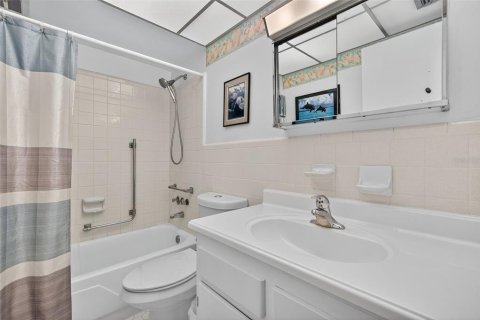 Copropriété à vendre à Seminole, Floride: 2 chambres, 81.2 m2 № 2123034 - photo 19