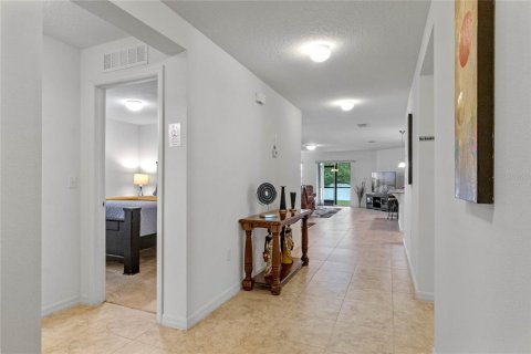 Villa ou maison à vendre à Kissimmee, Floride: 4 chambres, 183.76 m2 № 1770942 - photo 2