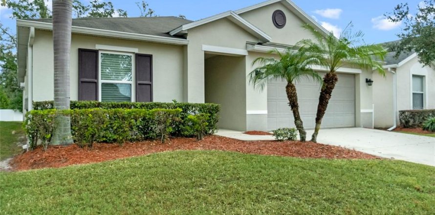 Villa ou maison à Kissimmee, Floride 4 chambres, 183.76 m2 № 1770942