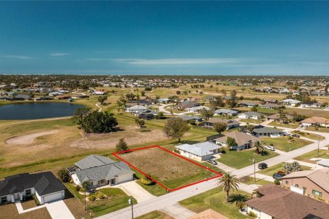 Terreno en venta en Rotonda, Florida № 1724437 - foto 12