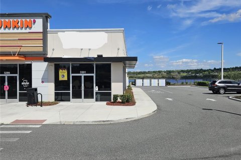 Commercial property in Clermont, Florida 322.19 sq.m. № 1063970 - photo 1