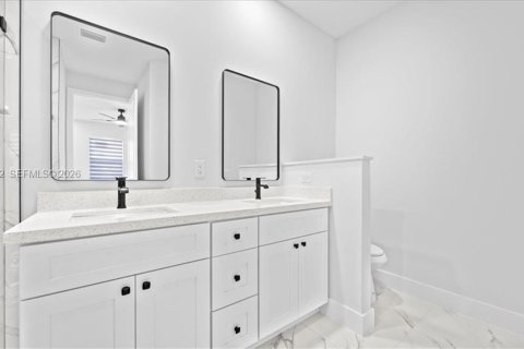 Casa en venta en Lehigh Acres, Florida, 3 dormitorios № 2056016 - foto 23