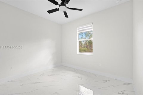 Casa en venta en Lehigh Acres, Florida, 3 dormitorios № 2056016 - foto 29