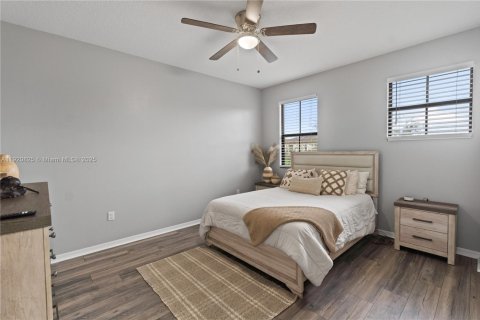 Villa ou maison à vendre à Miramar, Floride: 4 chambres, 193.24 m2 № 1975255 - photo 21