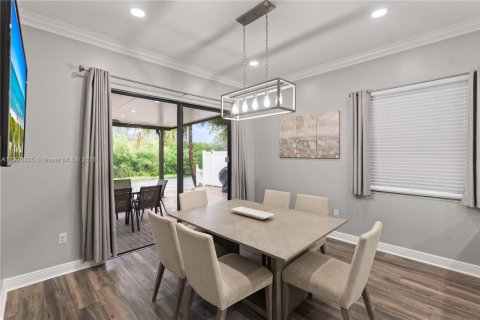 Villa ou maison à vendre à Miramar, Floride: 4 chambres, 193.24 m2 № 1975255 - photo 11