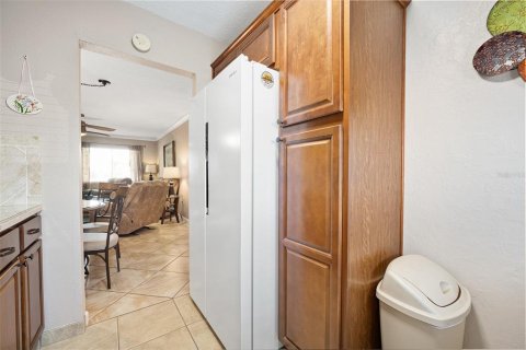 Copropriété à vendre à Daytona Beach, Floride: 2 chambres, 79.9 m2 № 1545798 - photo 9