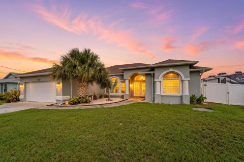 Villa ou maison à Port St. Lucie, Floride 3 chambres, 208.1 m2 № 2357084