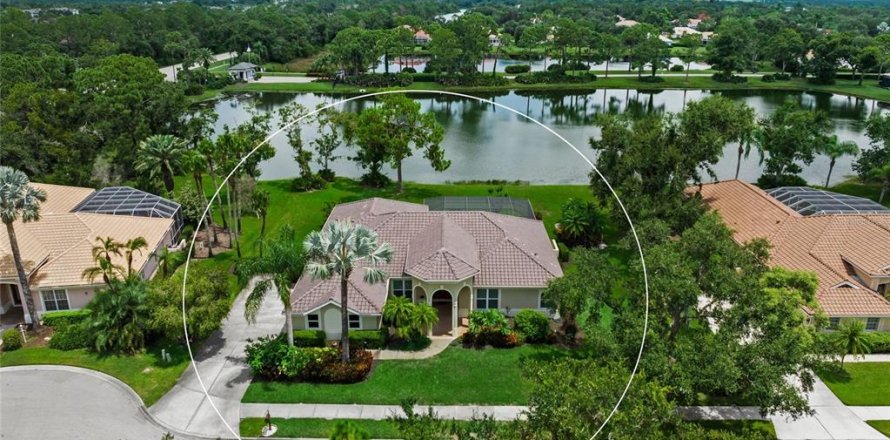House in Sarasota, Florida 3 bedrooms, 268.67 sq.m. № 1849768