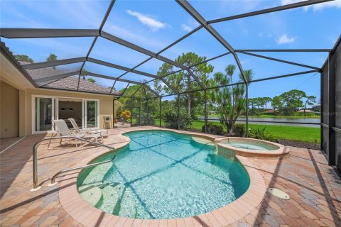 House in Sarasota, Florida 3 bedrooms, 268.67 sq.m. № 1849768 - photo 30