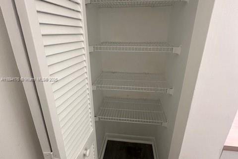 Copropriété à louer à Hialeah, Floride: 1 chambre, 88.26 m2 № 1946064 - photo 18