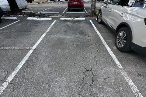 Copropriété à louer à Hialeah, Floride: 1 chambre, 88.26 m2 № 1946064 - photo 9