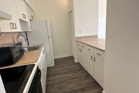 Copropriété à louer à Hialeah, Floride: 1 chambre, 88.26 m2 № 1946064 - photo 13