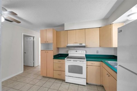 Immobilier commercial à vendre à Largo, Floride: 5 chambres, 171.5 m2 № 2101458 - photo 11