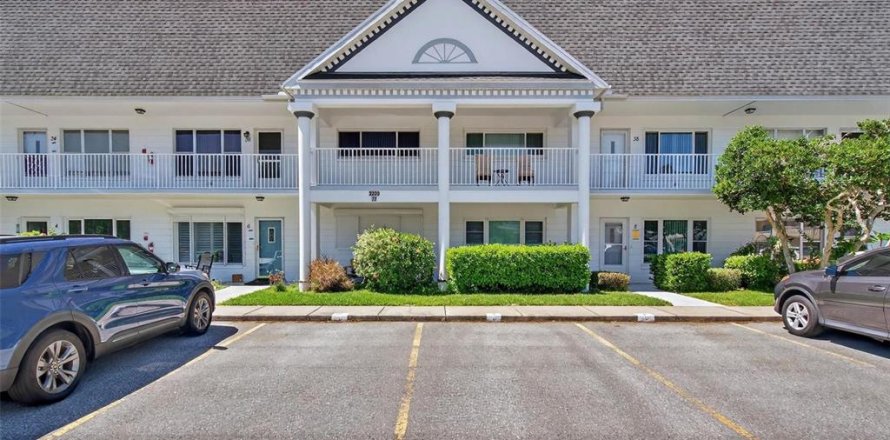 Condo in Clearwater, Florida, 2 bedrooms  № 2155830