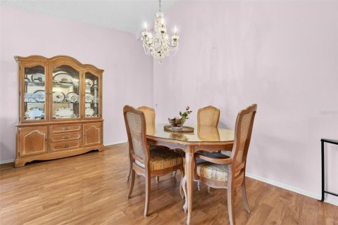 Condo in Clearwater, Florida, 2 bedrooms  № 2155830 - photo 5
