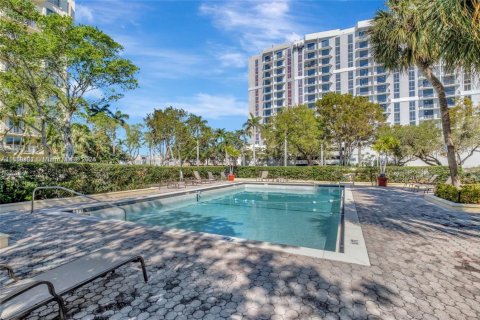 Copropriété à vendre à Miami, Floride: 2 chambres, 125.7 m2 № 1888340 - photo 2