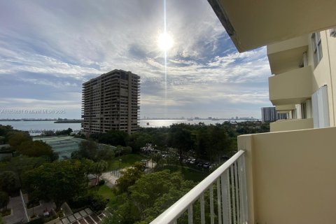 Copropriété à vendre à Miami, Floride: 2 chambres, 125.7 m2 № 1888340 - photo 18