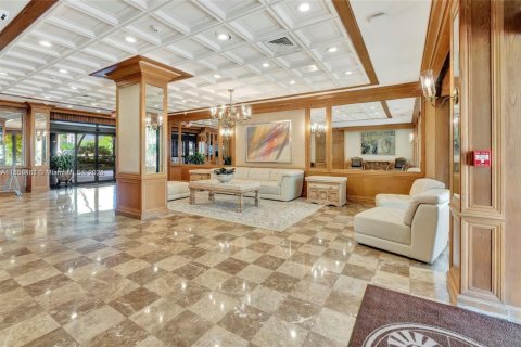 Copropriété à vendre à Miami, Floride: 2 chambres, 125.7 m2 № 1888340 - photo 6