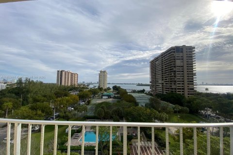 Copropriété à vendre à Miami, Floride: 2 chambres, 125.7 m2 № 1888340 - photo 1