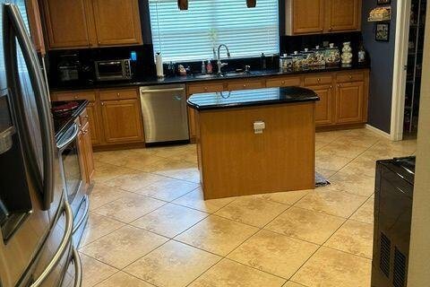 Casa en venta en Port St. Lucie, Florida, 4 dormitorios, 279.45 m2 № 2412318 - foto 10