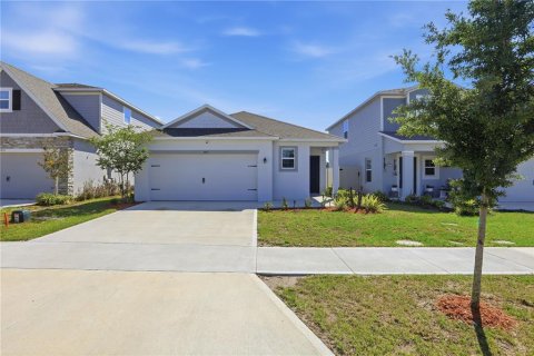 Villa ou maison à vendre à Saint Cloud, Floride: 3 chambres, 155.43 m2 № 2105222 - photo 2